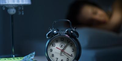 Trzy noce bez snu w tygodniu – czy to już bezsenność?